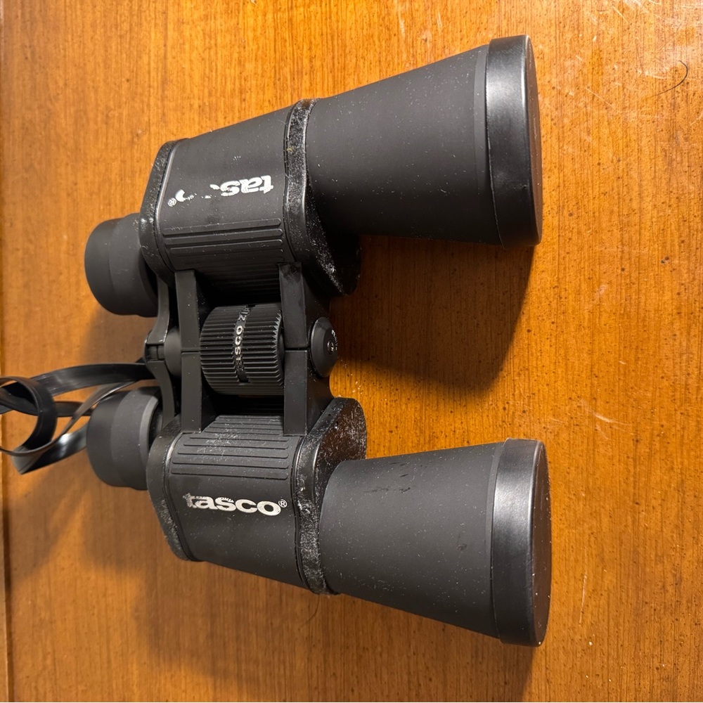 Vintage 1989 Tasco Black Binoculars with Textured Surface with real leather case